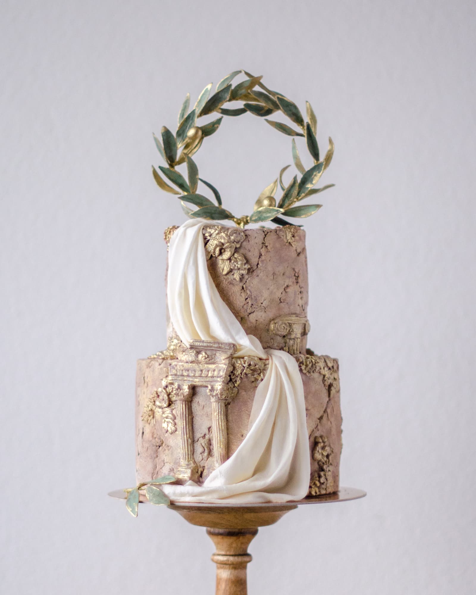 Roseraé Cakes Greek Theme